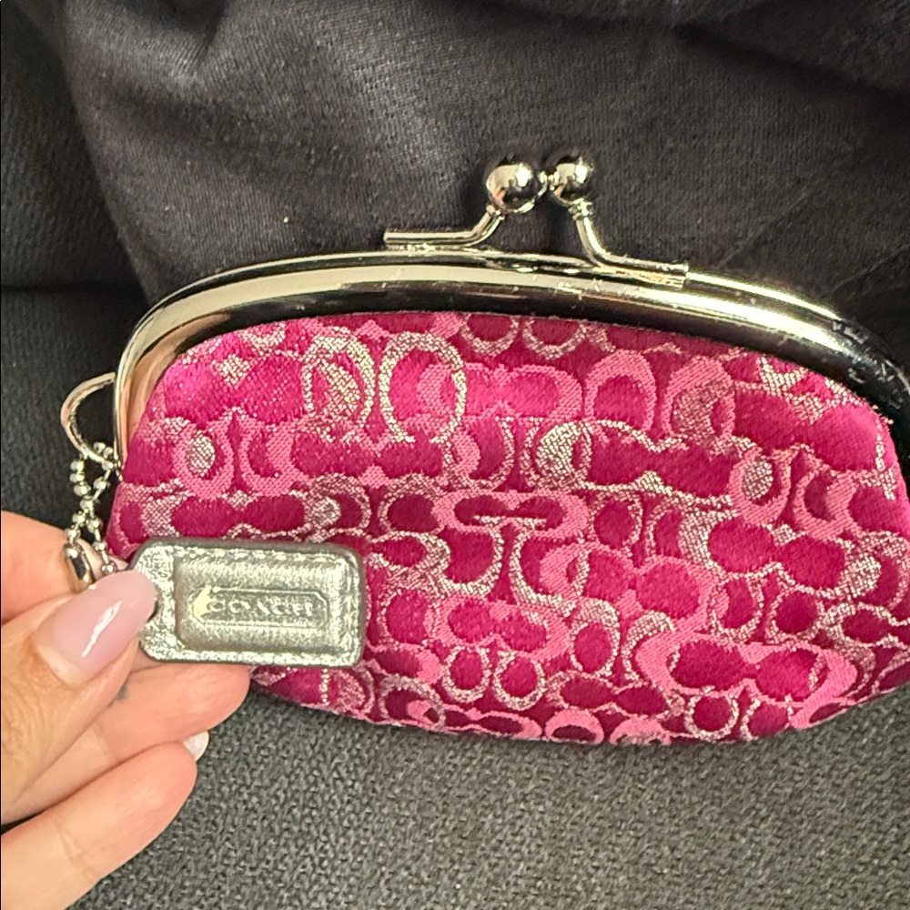 Coach Pink Signature Jacquard Kiss-Lock Coin Pouch